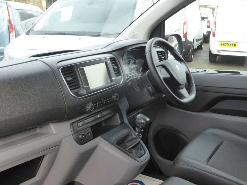 PEUGEOT EXPERT 1400 PROFESSIONAL 145 PREMIUM L2 LWB IN GREY WITH AIR CONDITIONING,PARKING SENSORS AND MORE - 2800 - 11