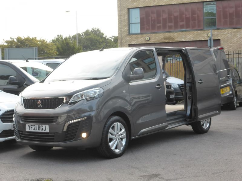 PEUGEOT EXPERT 1400 ASPHALT 120 L1 IN GREY WITH ONLY 54.000 MILES,SAT NAV,PARK ASSIST CAMERA,AIR CONDITIONING,PARKING SENSORS,ALLOYS AND MORE - 2729 - 2