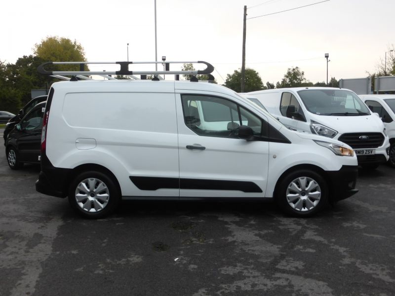 FORD TRANSIT CONNECT 200 L1 SWB WITH ONLY 24.000 MILES,AIR CONDITIONING,PARKING SENSORS,ROOF RACK,BLUETOOTH AND MORE - 2741 - 8