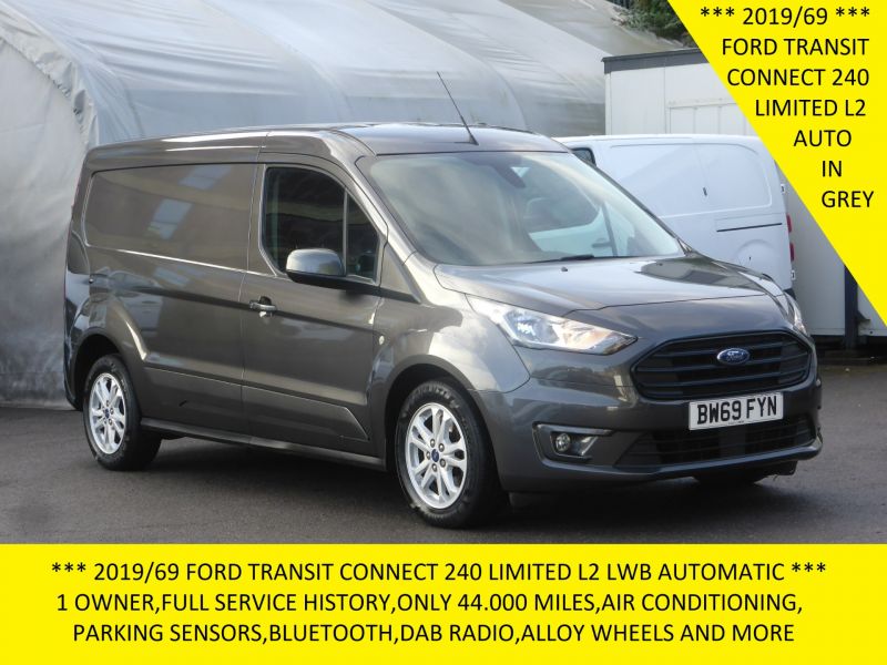 Used FORD TRANSIT CONNECT in Surbiton, Surrey for sale